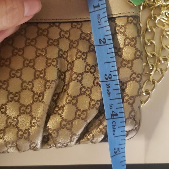 Gucci Vintage GG Monogram Gold Leather Mini Shoulder Bag - Picture 16 of 17